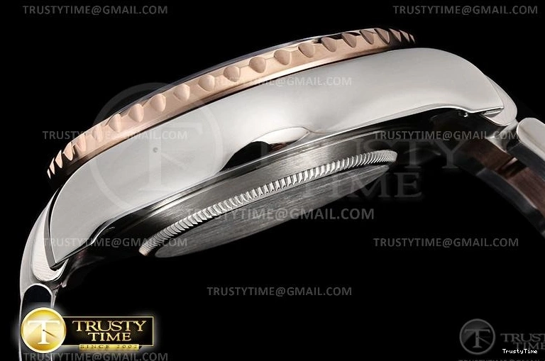 0414 ROLYM185 – YachtMaster Colorful 1081